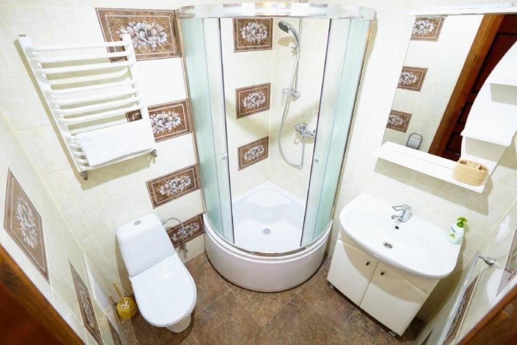 2 Rooms Central Anna Apartment Лвив Екстериор снимка
