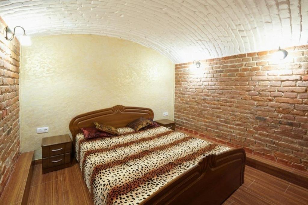 2 Rooms Central Anna Apartment Лвив Екстериор снимка